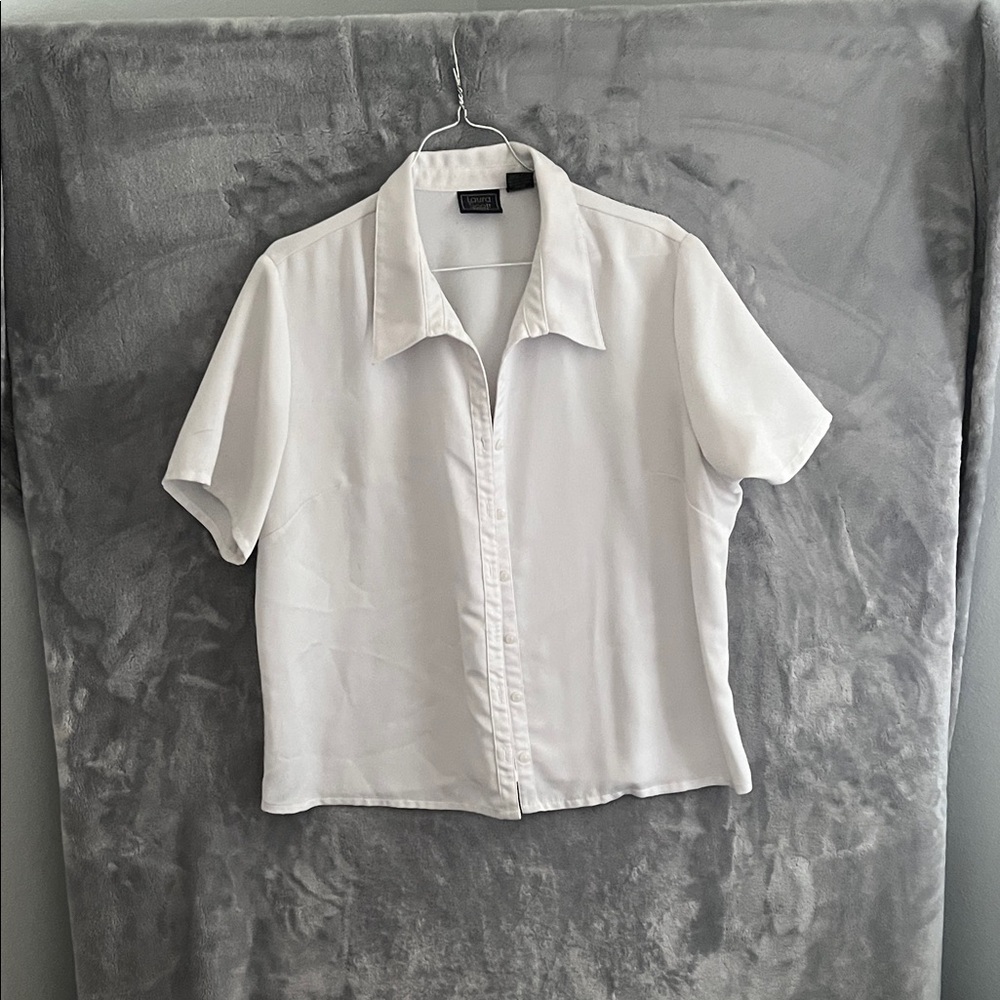 Laura Scott White Button Down Shirt